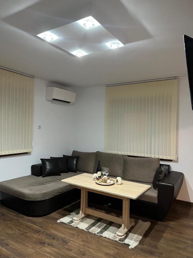 Guest House Tanevi Devin Exterior foto